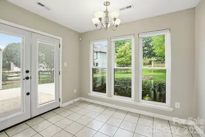11323 Laurel View Drive, Charlotte, NC 28273 - Photo 14
