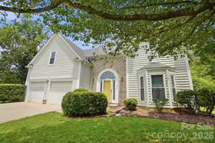 11323 Laurel View Dr, Charlotte, NC 28273 - Photo 2