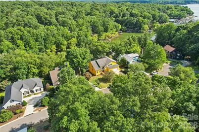 26049 Neptunes Landing, Tega Cay, SC 29708 - Photo 30