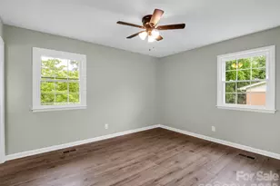 2917 Poplar Cir, Shelby, NC 28152 - Photo 32