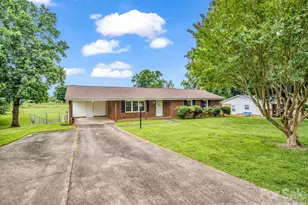 2917 Poplar Cir, Shelby, NC 28152 - Photo 4