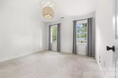 5617 Hillbrook Drive, Charlotte, NC 28226 - Photo 26