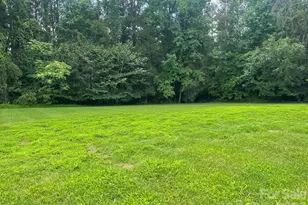 8806 Crestwood Dr, Mount Pleasant, NC 28124 - Photo 2