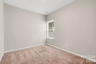 1029 Culver Spring Way, Charlotte, NC 28215 - Photo 10