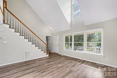 619 Devonwood Court, Gastonia, NC 28052 - Photo 4