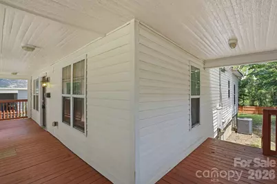 4514 Wildwood Avenue, Charlotte, NC 28208 - Photo 14