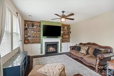 1401 Kings Grove Drive, York, SC 29745 - Photo 12