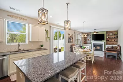 1401 Kings Grove Drive, York, SC 29745 - Photo 18
