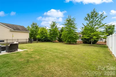1401 Kings Grove Drive, York, SC 29745 - Photo 40