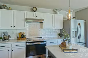 304 Boysenberry Dr, China Grove, NC 28023 - Photo 4