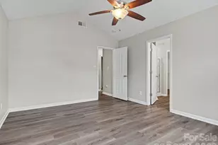 7524 Grabill Dr, Charlotte, NC 28269 - Photo 12