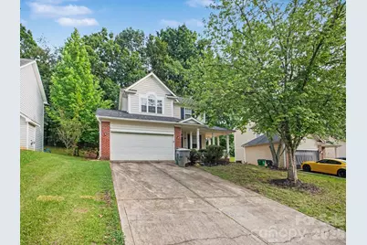 7524 Grabill Drive, Charlotte, NC 28269 - Photo 2