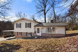 912 Parkwood Rd, Shelby, NC 28150 - Photo 2