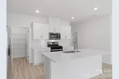 5211 Reedy Ridge Road, Charlotte, NC 28215 - Photo 6