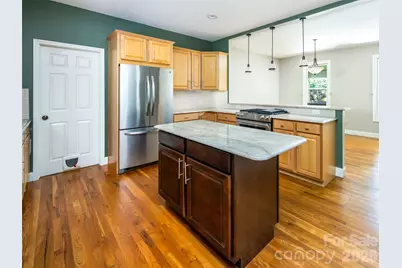 103 Woodburn Drive, Swannanoa, NC 28778 - Photo 6