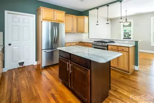 103 Woodburn Dr, Swannanoa, NC 28778 - Photo 6