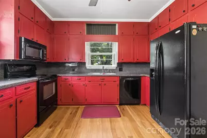 215 S Rutherford Street, Wadesboro, NC 28170 - Photo 10