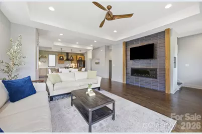 1026 Polaris Way, Charlotte, NC 28205 - Photo 6