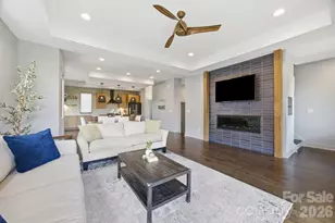 1026 Polaris Wy, Charlotte, NC 28205 - Photo 6