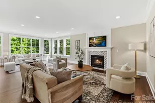 2244 Rock Creek Dr, Charlotte, NC 28226 - Photo 12