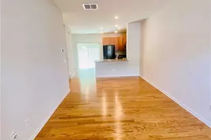 9213 Grand Valley Dr, Charlotte, NC 28213 - Photo 2