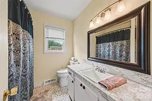 5111 Hawthorne Ln, Shelby, NC 28152 - Photo 18