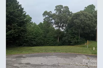 4818 35th Street Drive NE #15, Hickory, NC 28601 - Photo 1