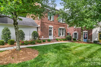 718 Kingsley Way, Belmont, NC 28012 - Photo 2