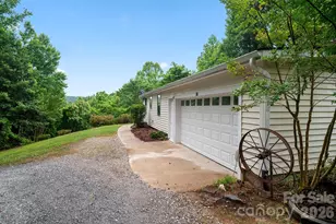 825 Gallimore Rd, Flat Rock, NC 28731 - Photo 4