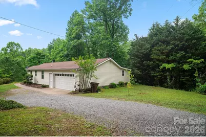 825 Gallimore Road, Flat Rock, NC 28731 - Photo 2