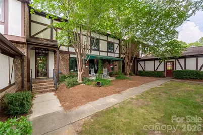 7226 Quail Meadow Lane, Charlotte, NC 28210 - Photo 4
