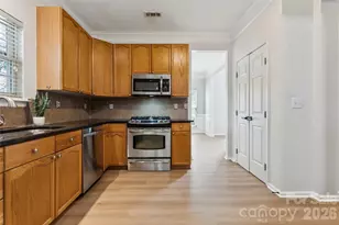 11627 Knightsdale Dr, Charlotte, NC 28277 - Photo 16