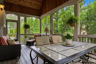 76 Edgelawn Rd, Asheville, NC 28804 - Photo 10
