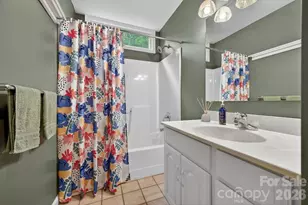 1820 Riverview Ct, Hendersonville, NC 28739 - Photo 24