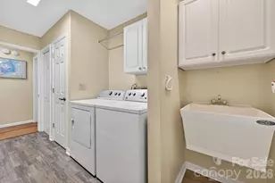 1820 Riverview Ct, Hendersonville, NC 28739 - Photo 16