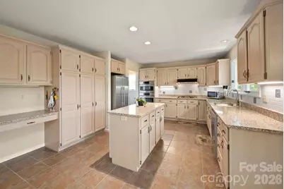 129 Forest View Drive, Flat Rock, NC 28731 - Photo 14