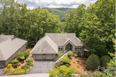 129 Forest View Drive, Flat Rock, NC 28731 - Photo 4