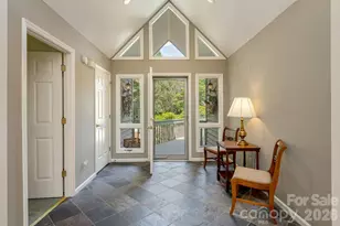 129 Forest View Dr, Flat Rock, NC 28731 - Photo 6