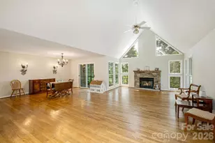 129 Forest View Dr, Flat Rock, NC 28731 - Photo 8