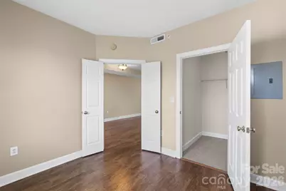 718 W Trade Street #801, Charlotte, NC 28202 - Photo 26
