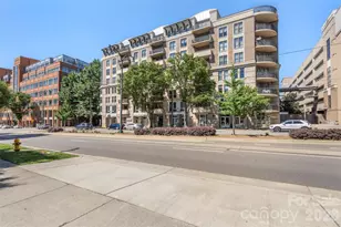 718 W Trade St, Charlotte, NC 28202 - Photo 2
