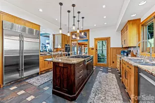 10 Beaverbrook Ct, Asheville, NC 28804 - Photo 14