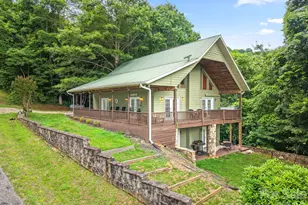576 Grizzly Ridge, Bryson City, NC 28713 - Photo 1