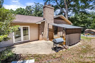 2951 7th St Dr NE, Hickory, NC 28601 - Photo 36