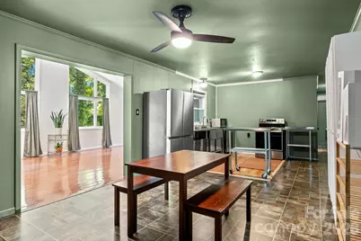 2951 7th Street Drive NE, Hickory, NC 28601 - Photo 12