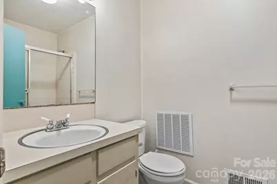 2951 7th Street Drive NE, Hickory, NC 28601 - Photo 18