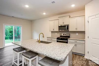 173 Calvin Creek Drive, Troutman, NC 28166 - Photo 8