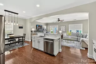 1733 Lela Avenue, Charlotte, NC 28208 - Photo 8