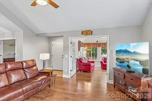 174 Summerfield Pl, Flat Rock, NC 28731 - Photo 12
