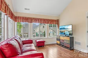174 Summerfield Pl, Flat Rock, NC 28731 - Photo 14